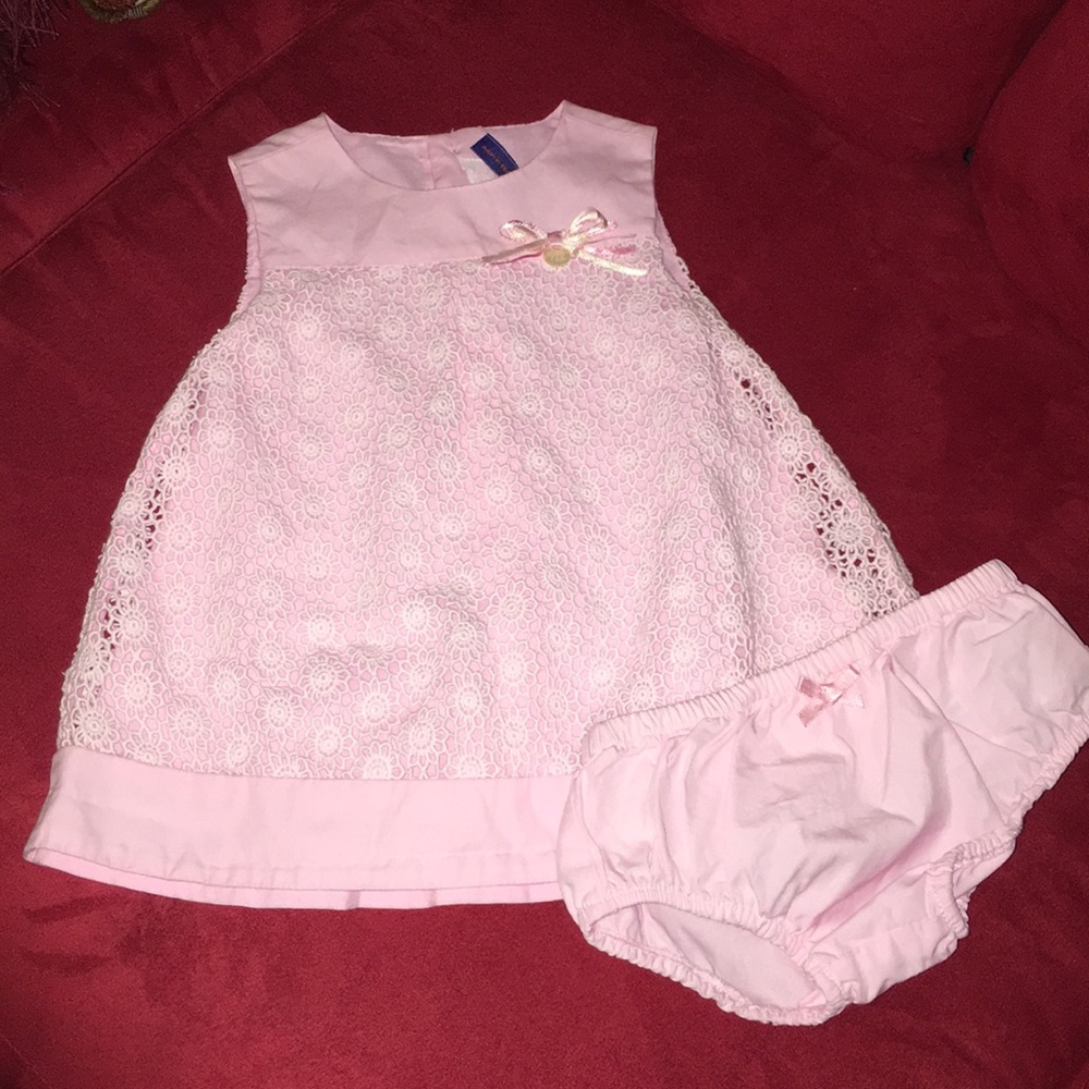 Newborn pink dress